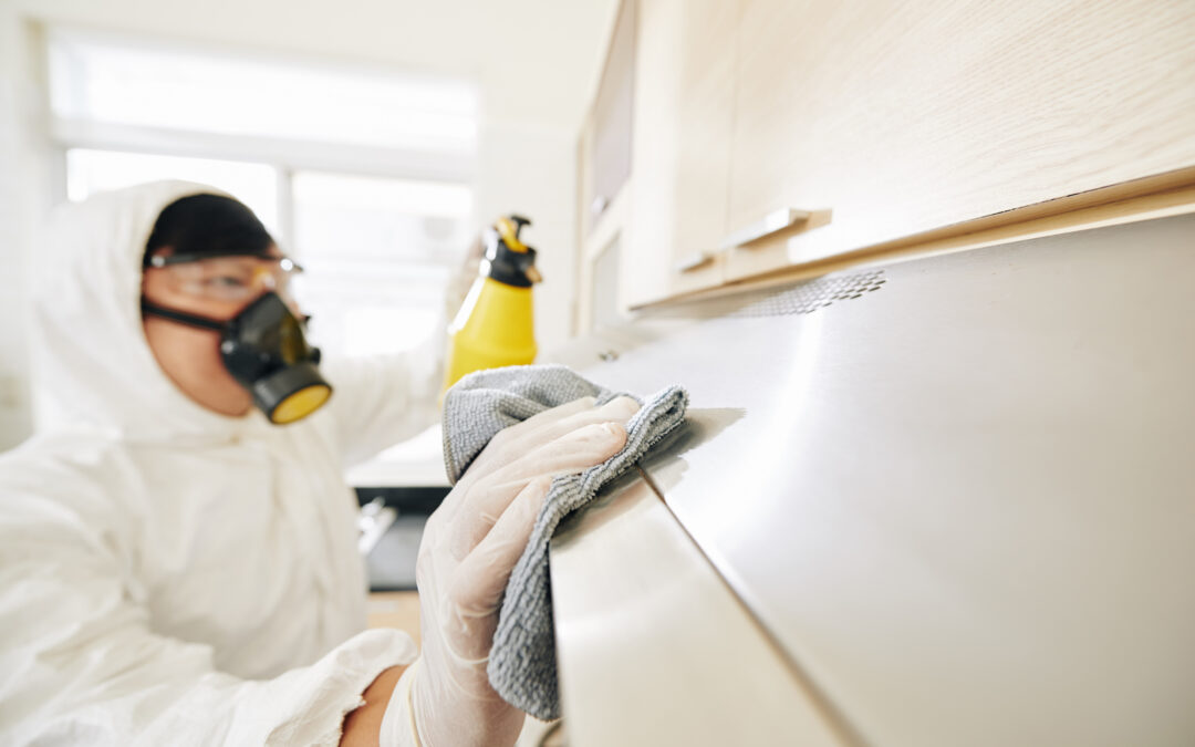 5 Reasons to Call For Help in Cleaning Biohazard Materials